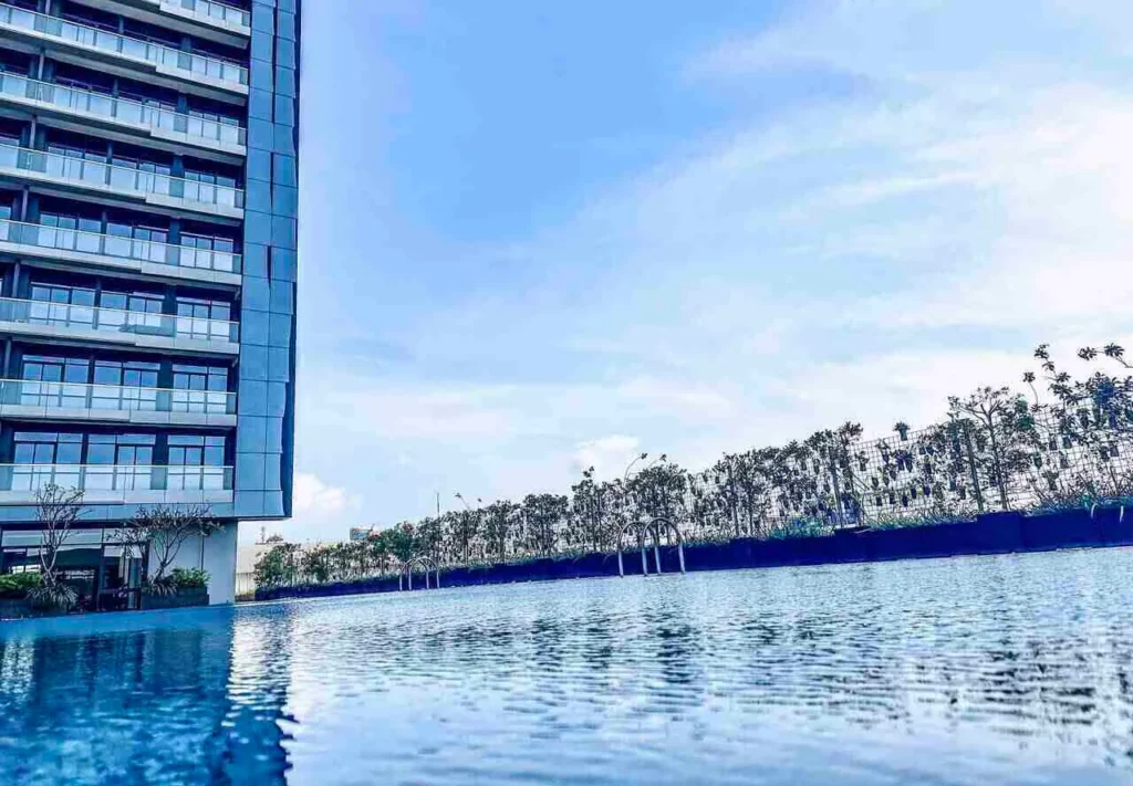 Cozy vertu ciputra world studio apartemen di surabaya