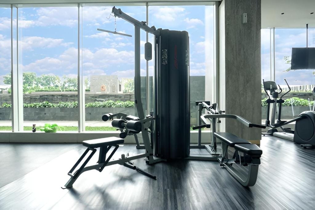 Fitness facilities at San Francisco Tower