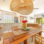 Ruang makan v carissa seminyak