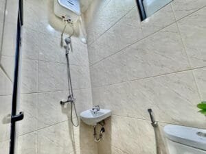 Shower nest kostel jaksel
