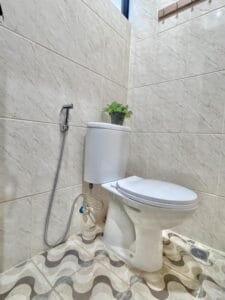 Toilet nest kostel south jakarta