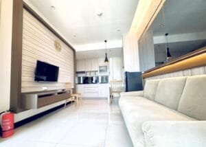 Ruang tamu di Charming 2BR Amor