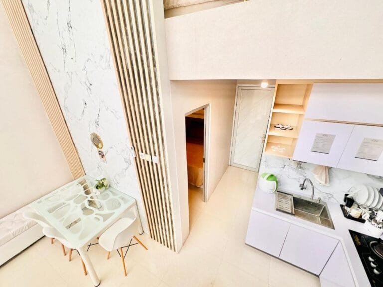 Dapur kamar makan cozy 2br family house di merapi green hills