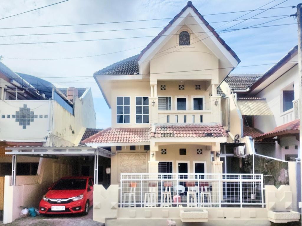 Cozy 3br family house in griya indah sleman jogja central java