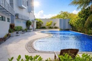 Pool cozy uc berkeley 2br apartment west surabaya