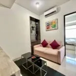 Ruang tamu klaska residence surabaya selatan