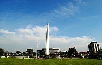 Monumen Tugu Pahlawan