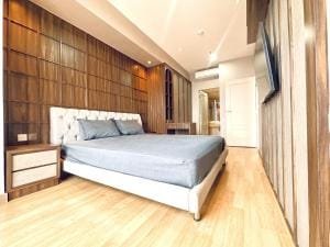 Kamar tidur utama at Vista at The Peak Surabaya